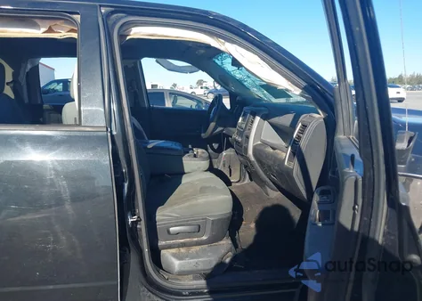 2015 Ram 1500 St z USA, uszkodzony, nr VIN 1C6RR6KTXFS629843